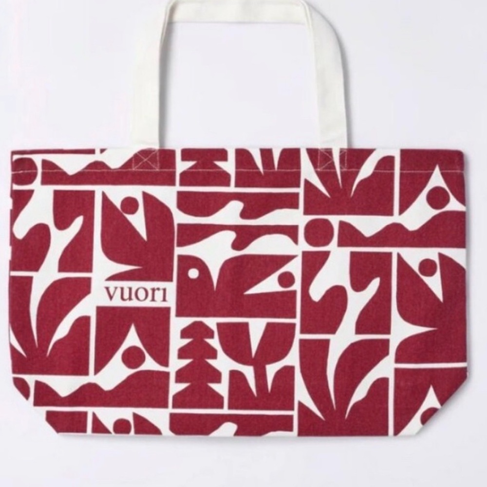 Vuori Holiday Tote Strawberry